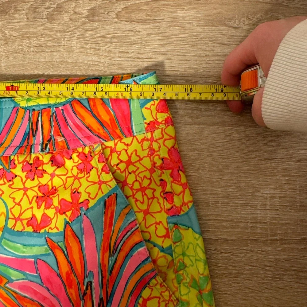 Chubbies The Hooligans Neon Pineapple‎ Pockets Swim Trunks Shorts Men’s Sz M